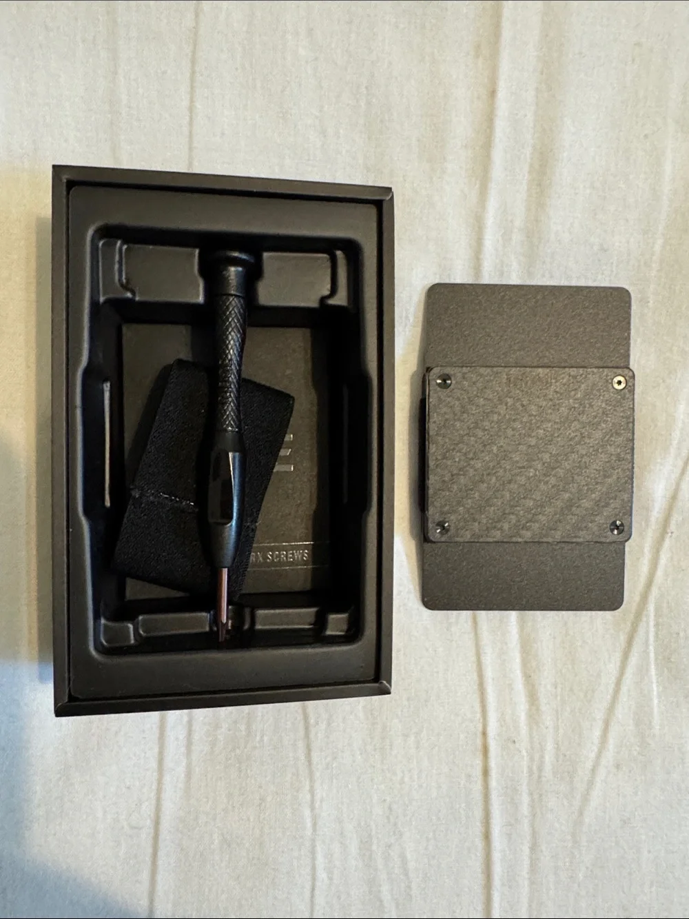 Ridge Ultra Minimalist Carbon 3K Wallet - Black Carbon NWOT